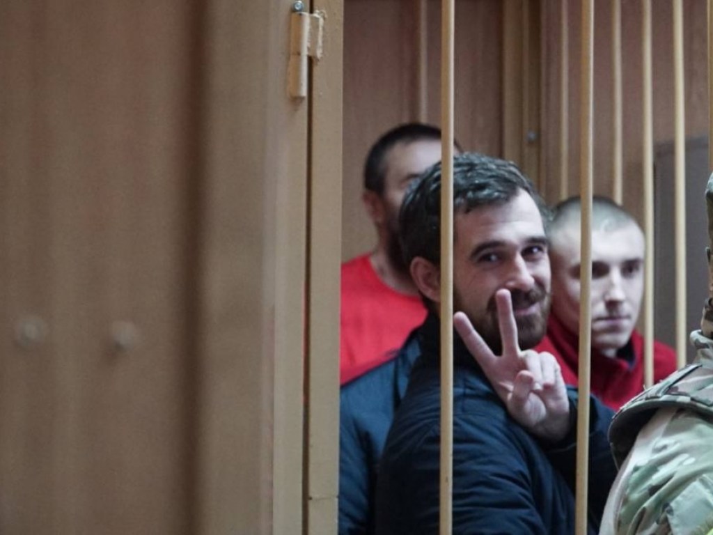 Суд над украинскими моряками: 20 продлили арест, а для 4 перенесли заседание