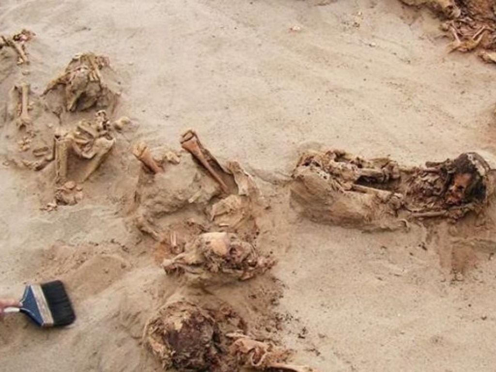 Археологи нашли древнее захоронение детей