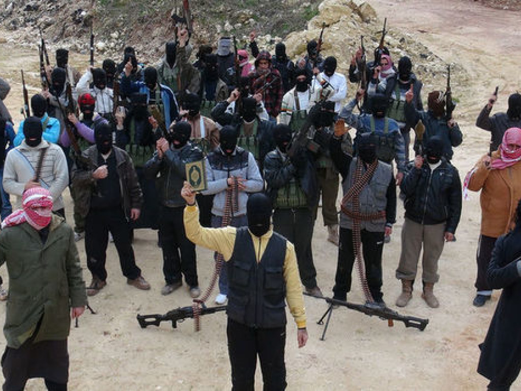 ИГИЛ по-прежнему является мощной террористической силой – арабский политолог