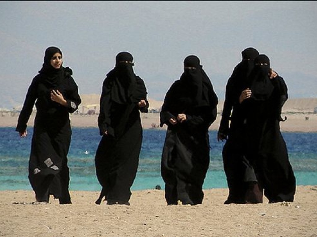 Женщинам Саудовской Аравии разрешили выбирать, как рожать