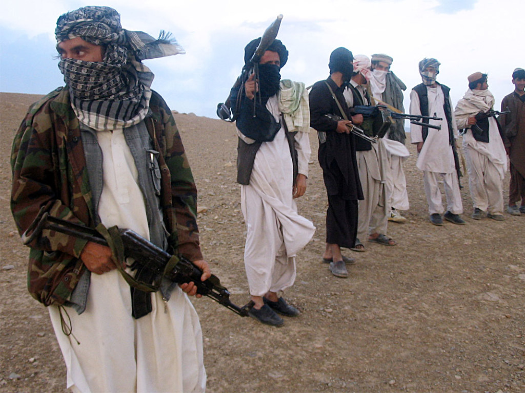 В Афганистане боевики «Талибана» атаковали военную базу, 126 погибших