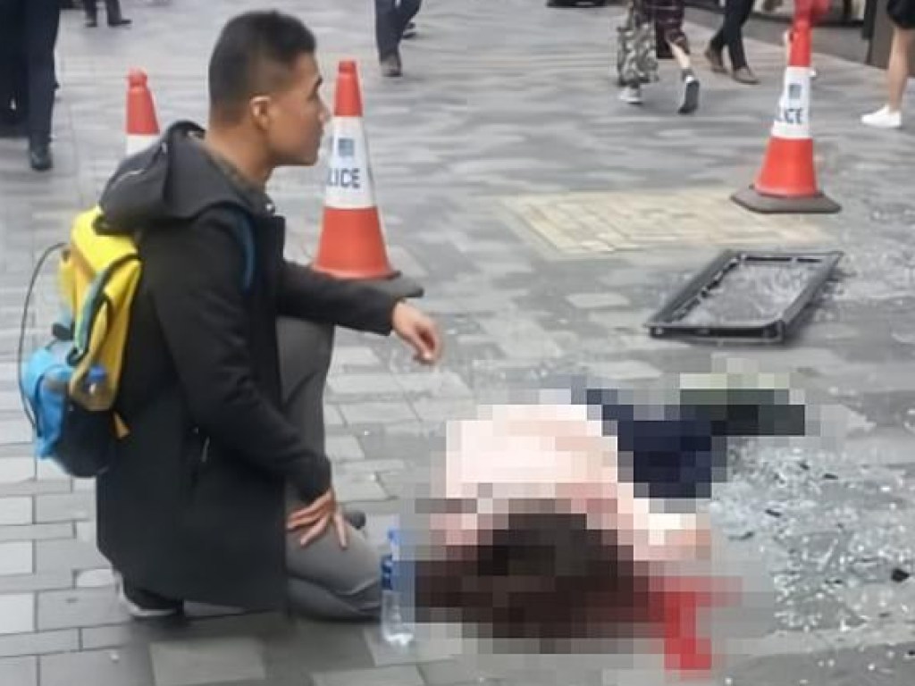 В Гонконге уборщица элитного отеля случайно убила туристку окном (ФОТО)