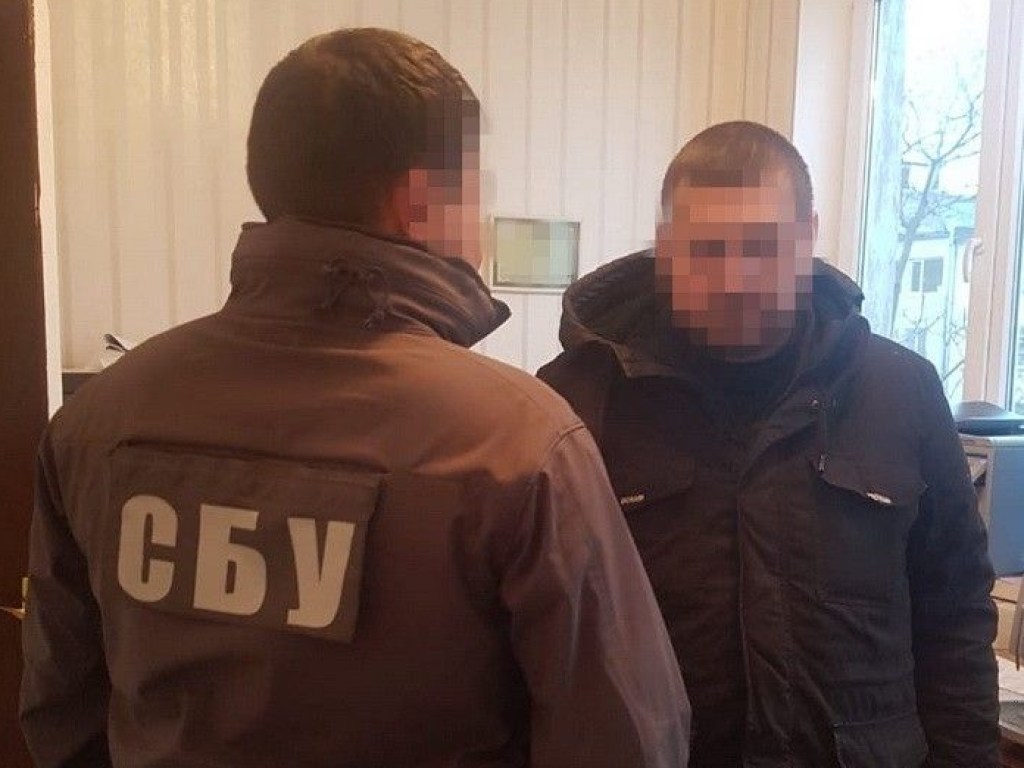 СБУ задержала двух сотрудников госбанка по подозрению во взяточничестве в Одессе