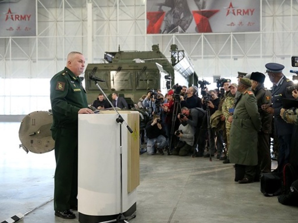 Российские военные показали обновленный «Искандер» (ФОТО)