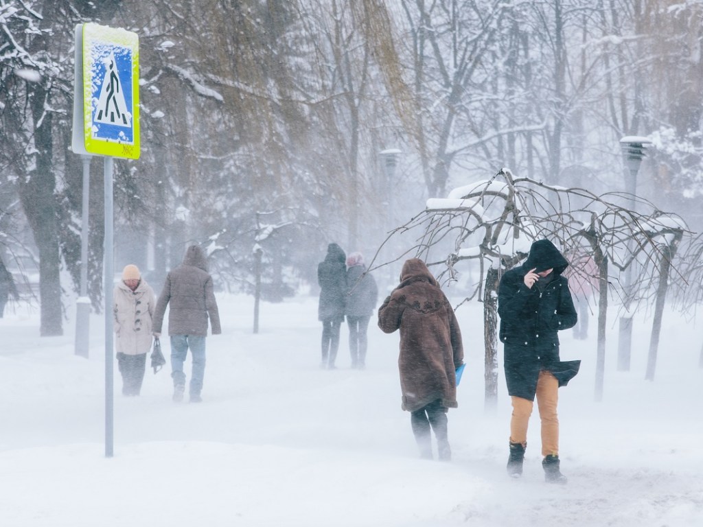 Синоптик: В воскресенье на большей части Украины ожидаются сильные снегопады
