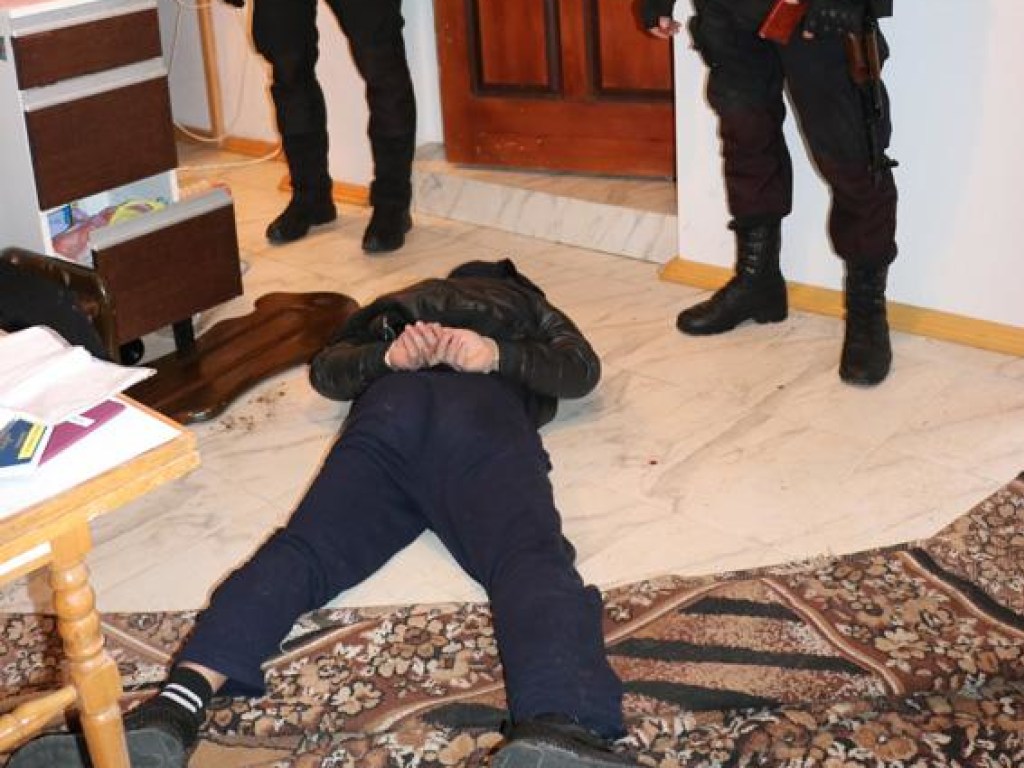 В Николаеве задержали преступную группу кавказцев, которой руководил «смотрящий» местного изолятора (ФОТО, ВИДЕО)