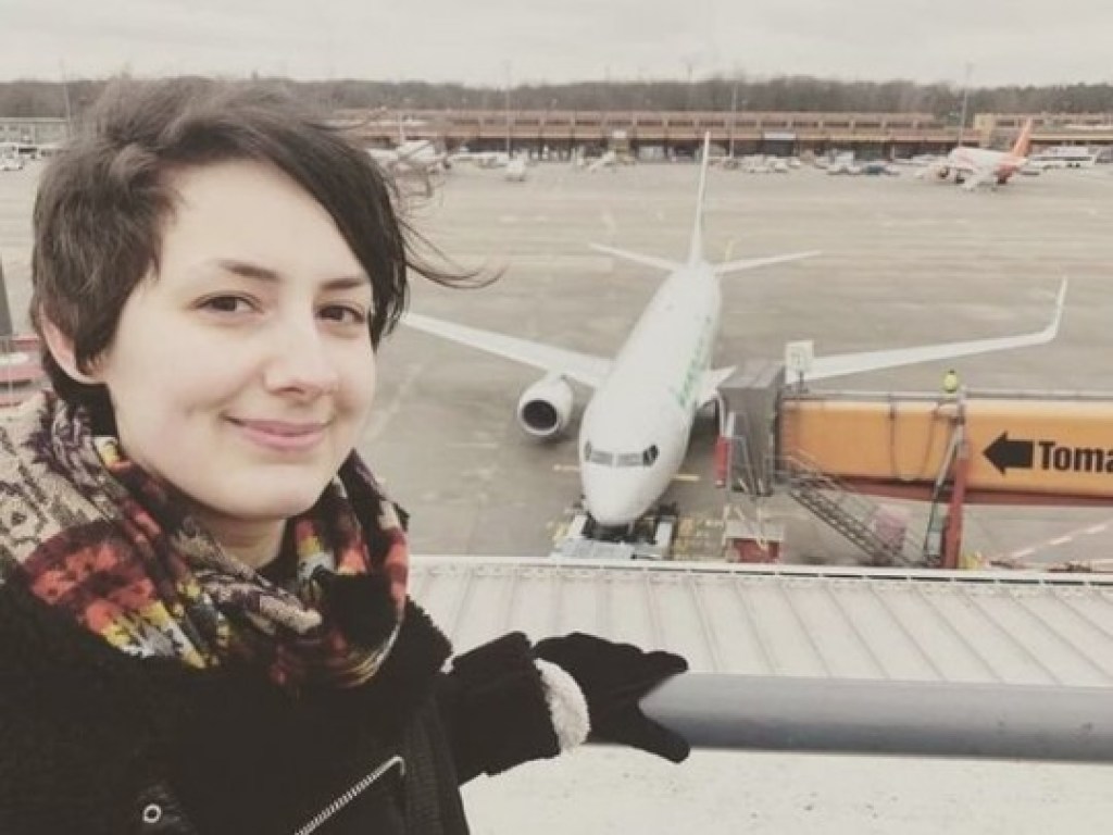29-летняя жительница Германии выйдет замуж за самолет Boeing (ФОТО)