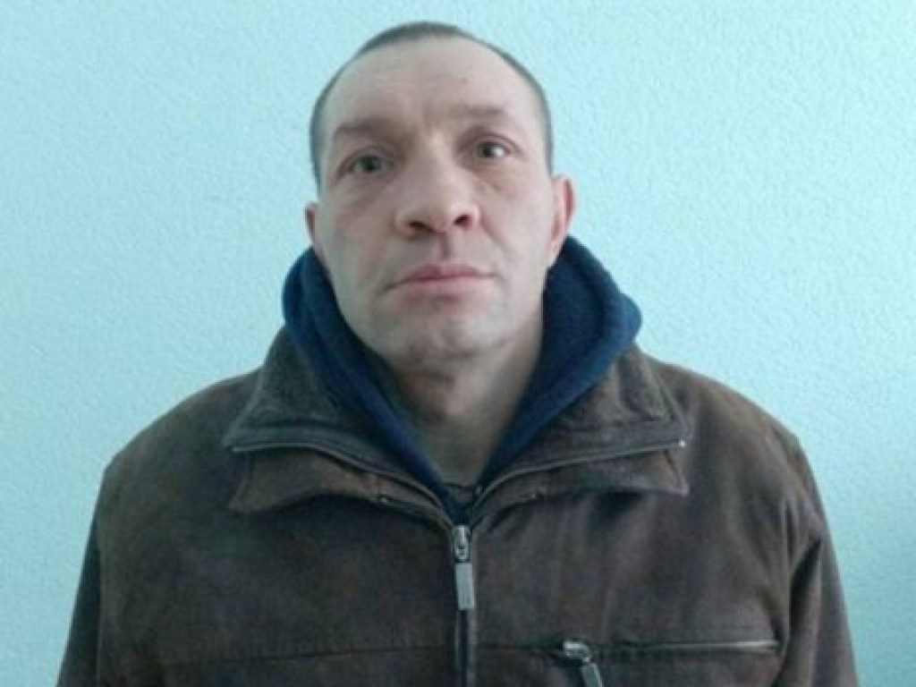 В Черкасской области из зала суда сбежал опасный преступник