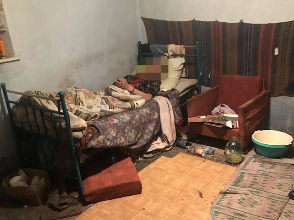 Житель Николаевской области забил старшего брата насмерть: не хотел ухаживать за инвалидом (ФОТО)
