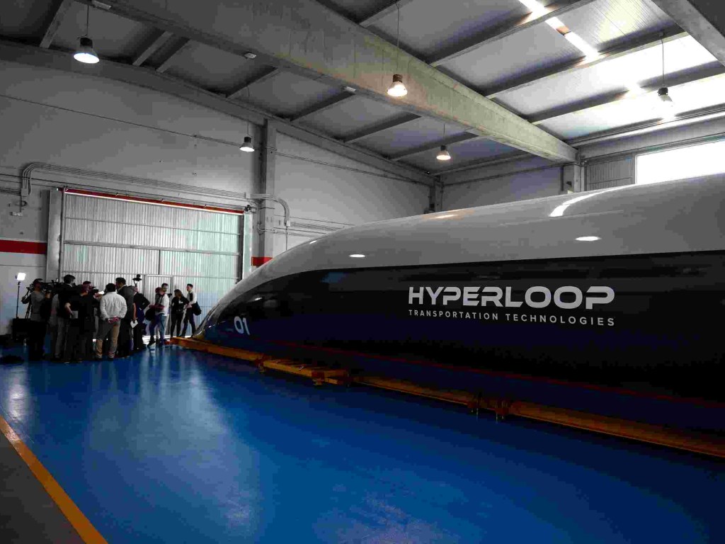 Hyperloop в Украине: Пассажиры будут ездить в вакуумных поездах только в положении «полулежа»