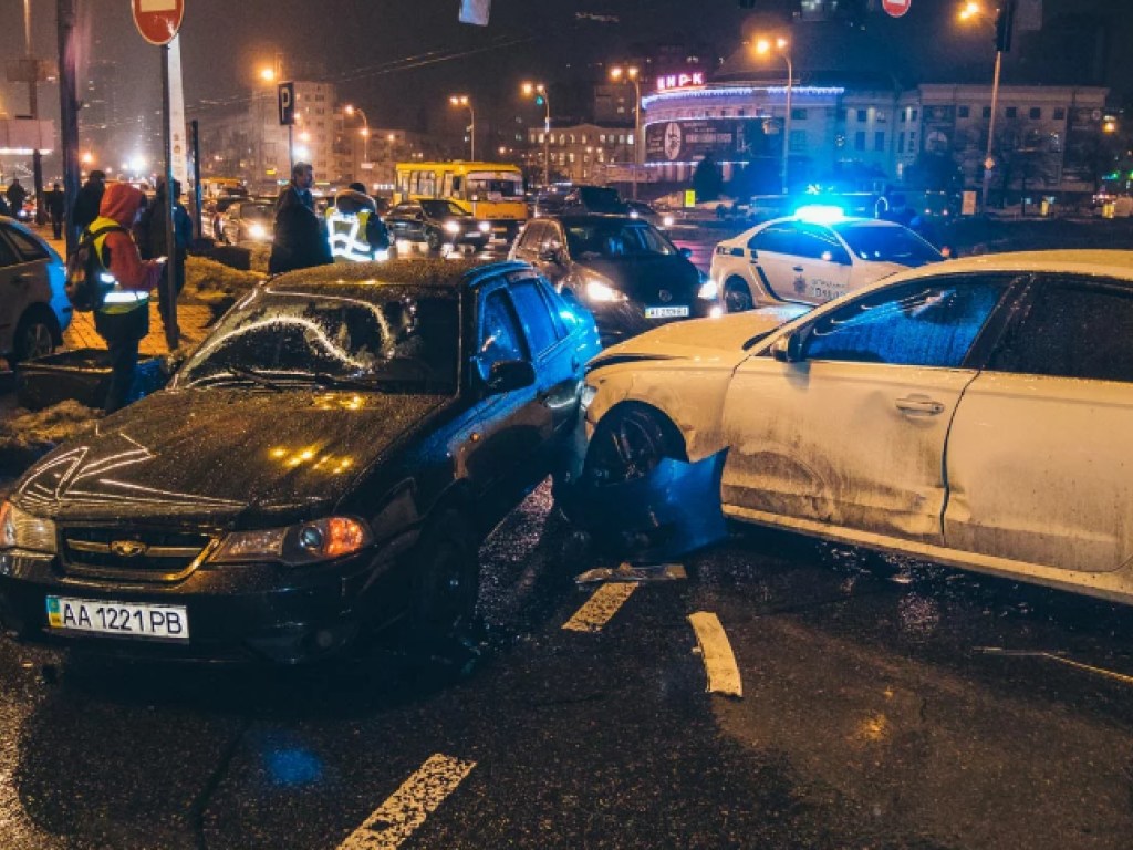Смертельное ДТП на площади Победы в Киеве: суд арестовал водителя  