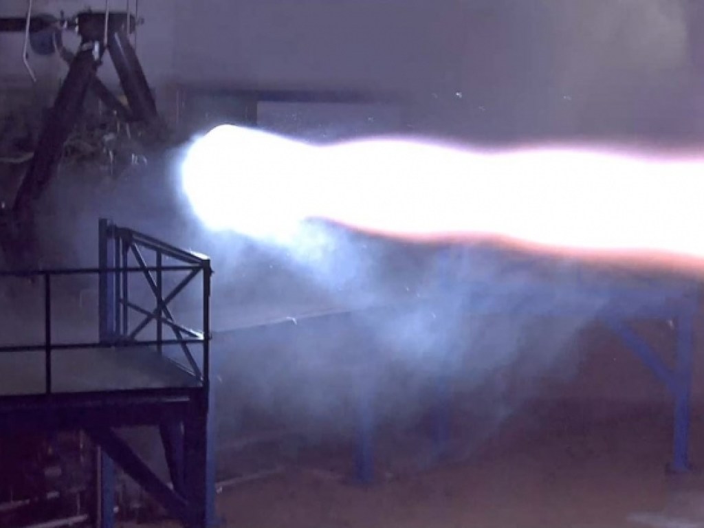 SpaceX успешно испытала двигатель для межпланетных полетов (ФОТО, ВИДЕО)