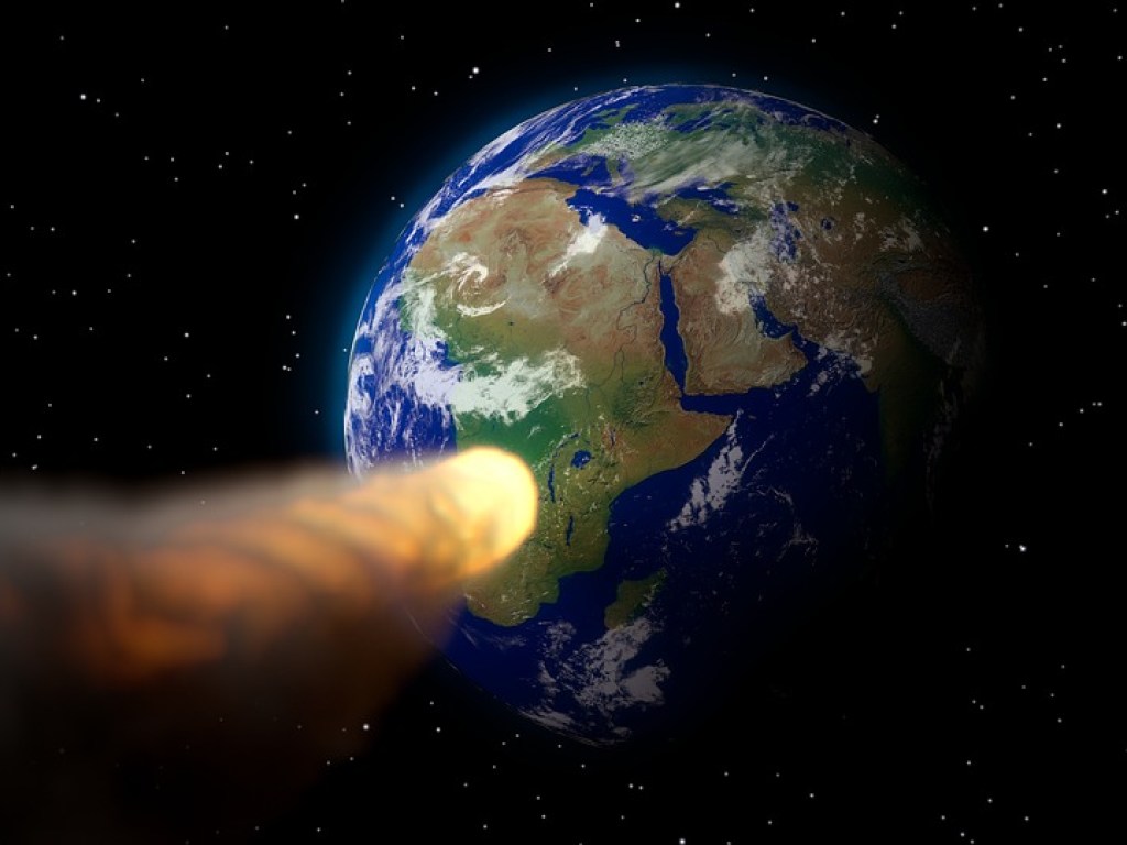 Возле Земли пролетел смертельно опасный астероид