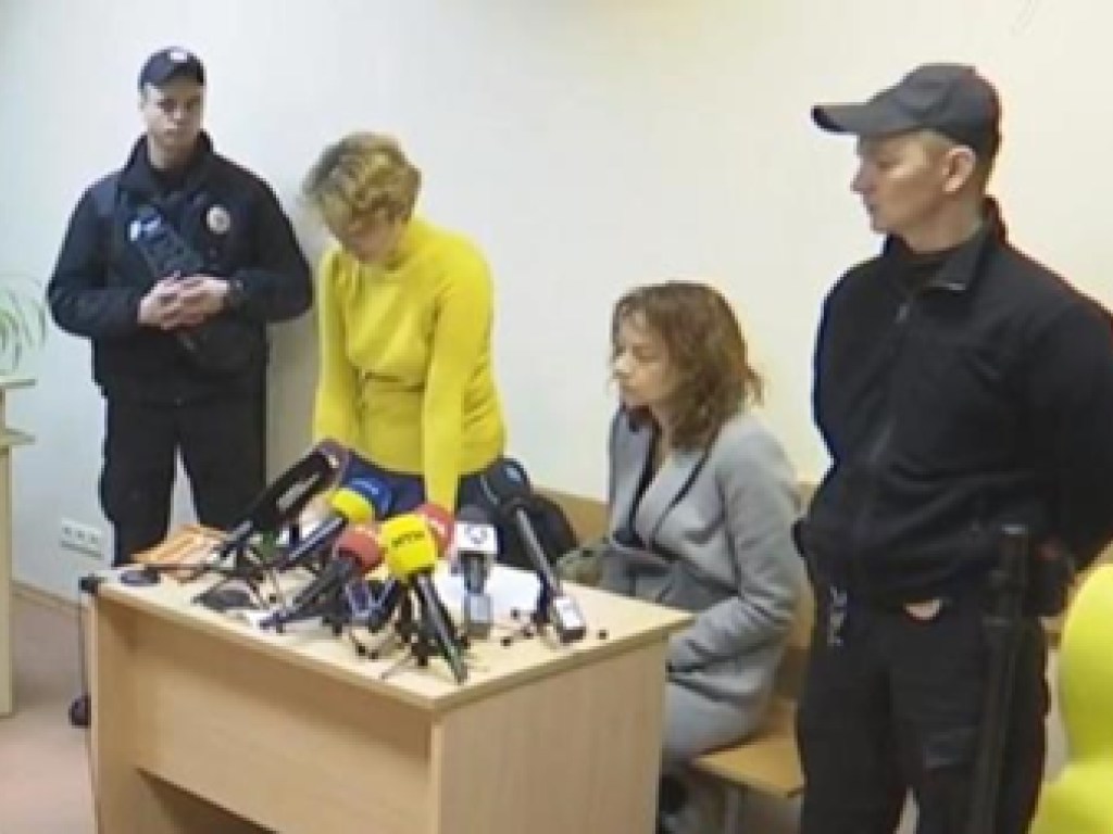В Киеве мать утопила детей в озере: прокуратура сказала свое слово в страшном деле 