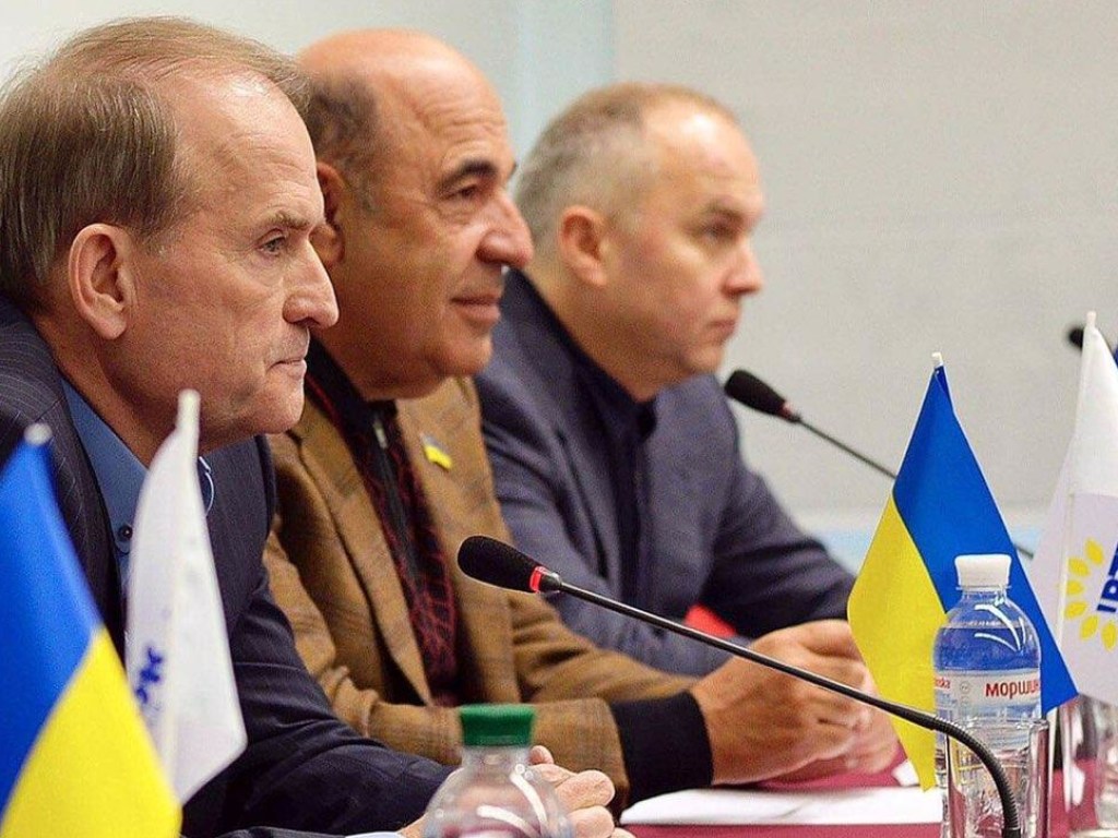 «Оппозиционная платформа — За жизнь»: «Народный фронт» хочет сорвать восстановление мира на Востоке Украины