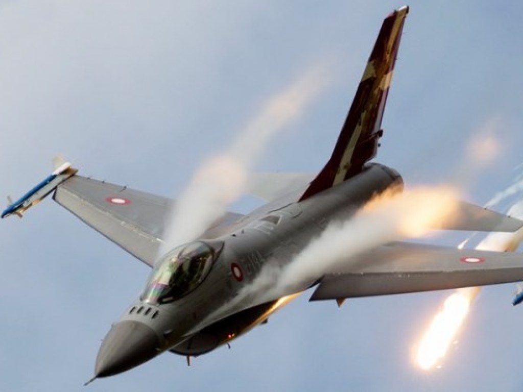 Авиация Франции разбомбила боевиков в Чаде
