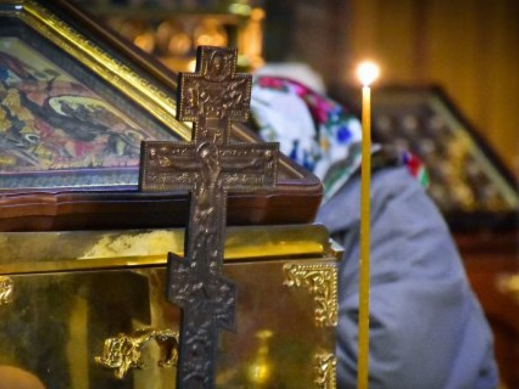 УПЦ МП отстранила 12 киевских священников за переход в ПЦУ