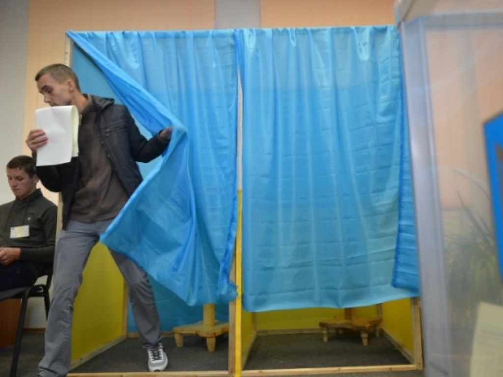 Депутаты ВР запретили участие на выборах наблюдателям из России