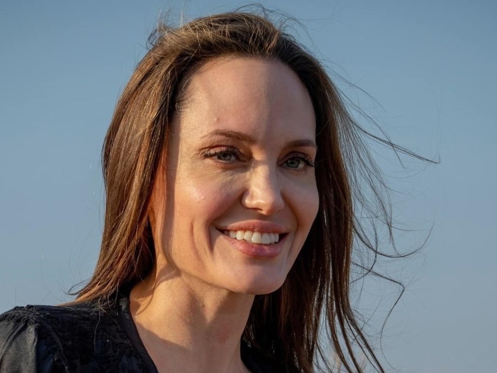 Анджелина Джоли в очередной раз ужаснула своей худобой (ФОТО)