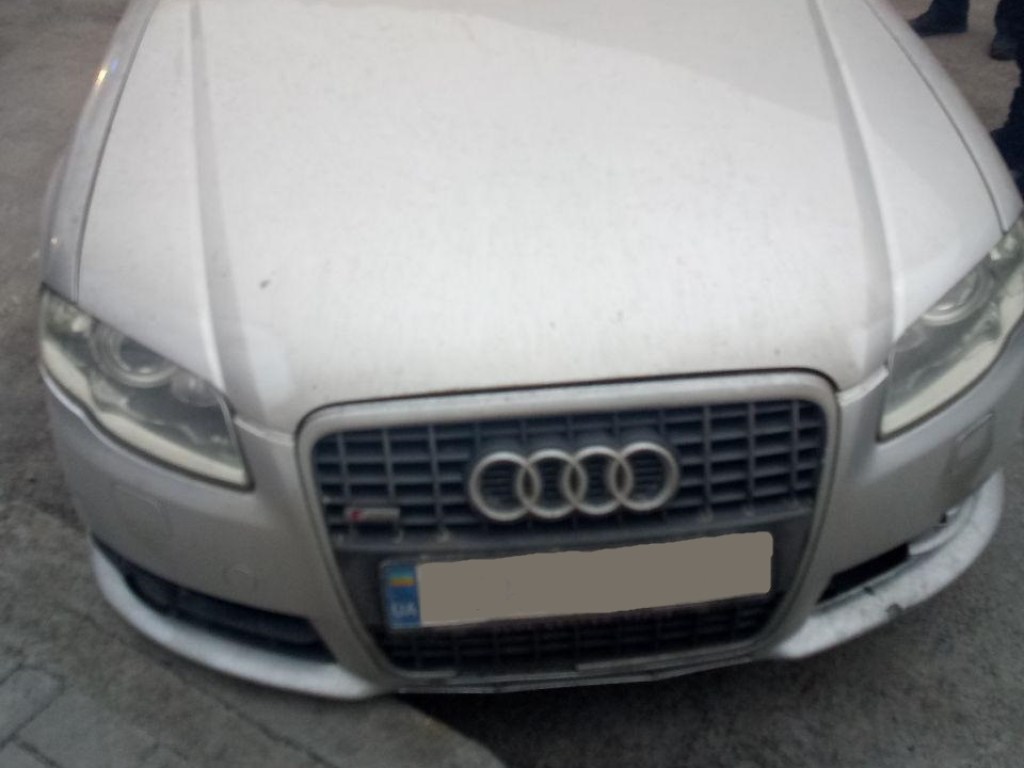 В Днепре полицейские нашли разыскиваемый Интерполом Audi (ФОТО)
