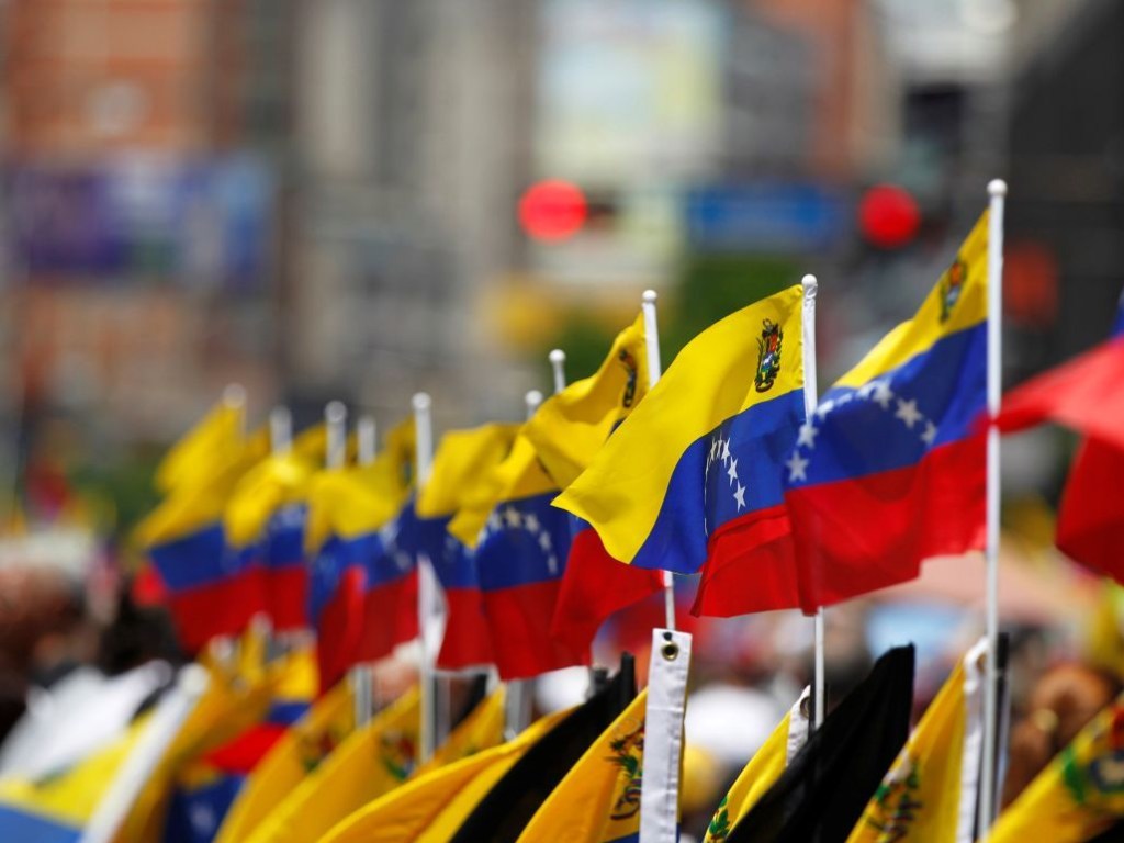 СМИ: США готовят новые санкции против Венесуэлы