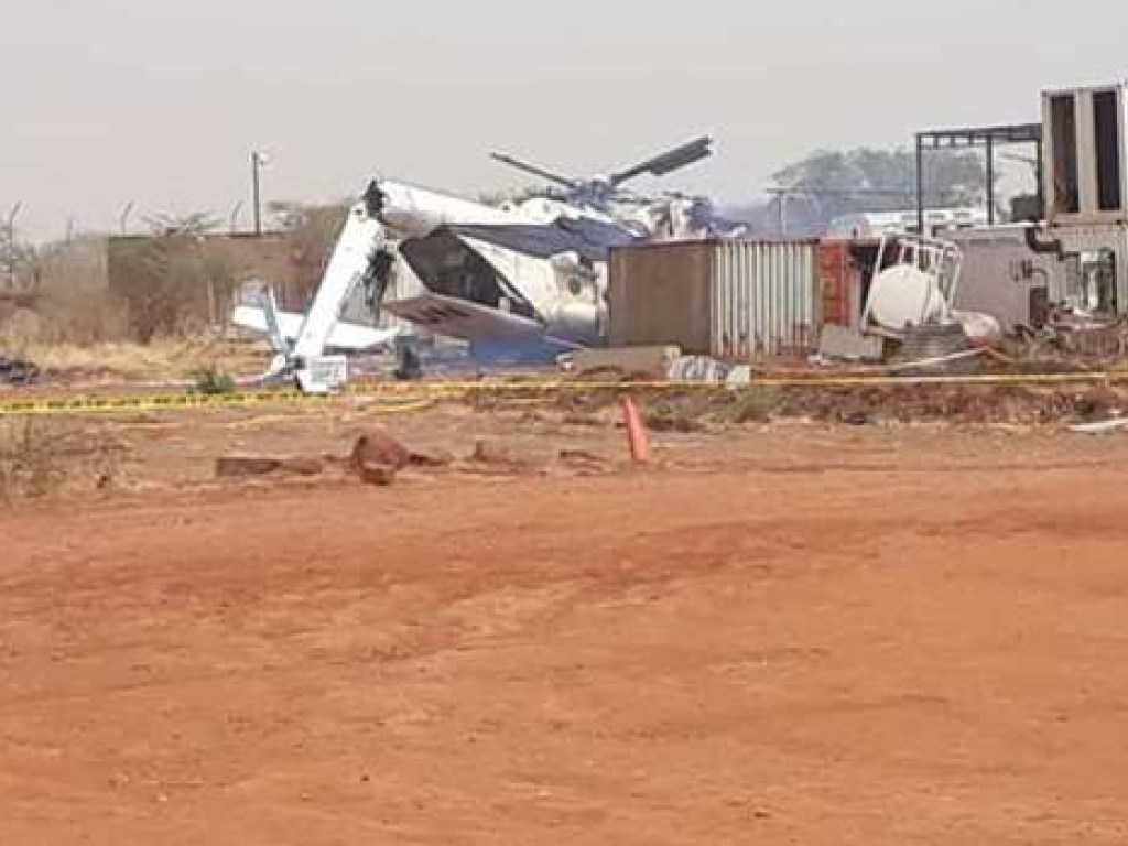 В Африке разбился военный вертолет: на борту находились 23 человека