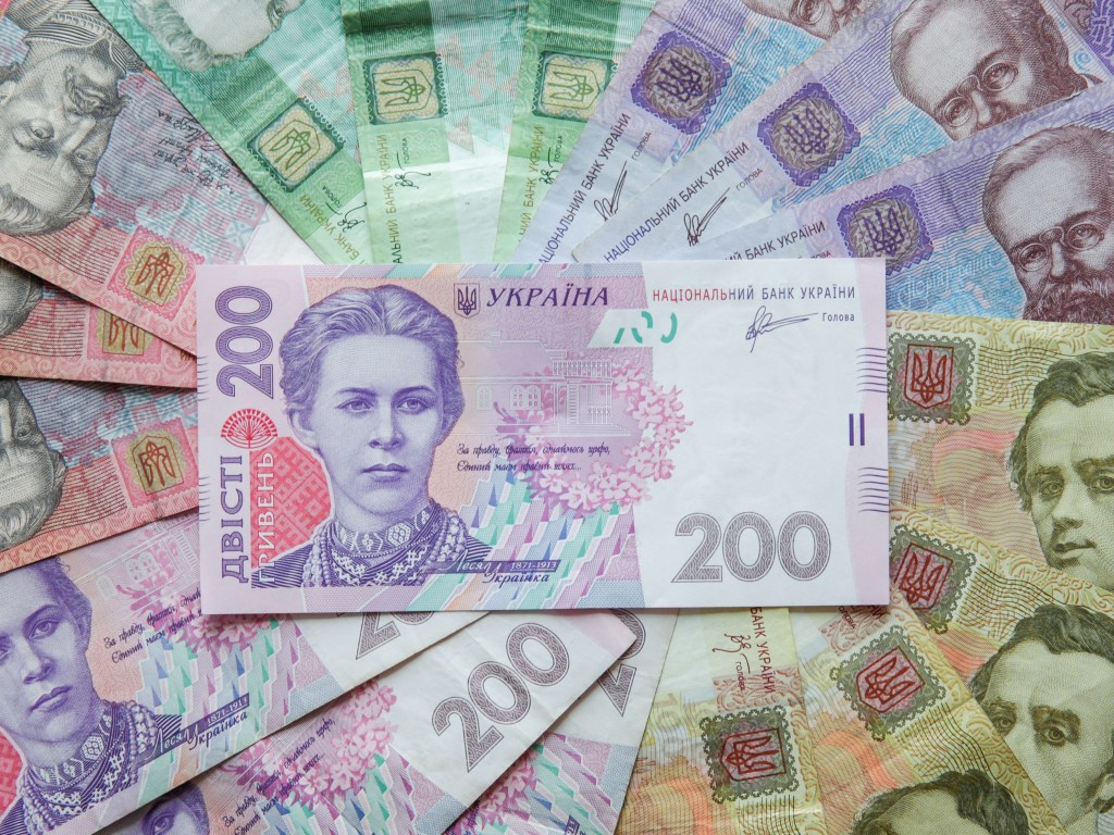 Украинские налоговики подсчитали число миллионеров в стране