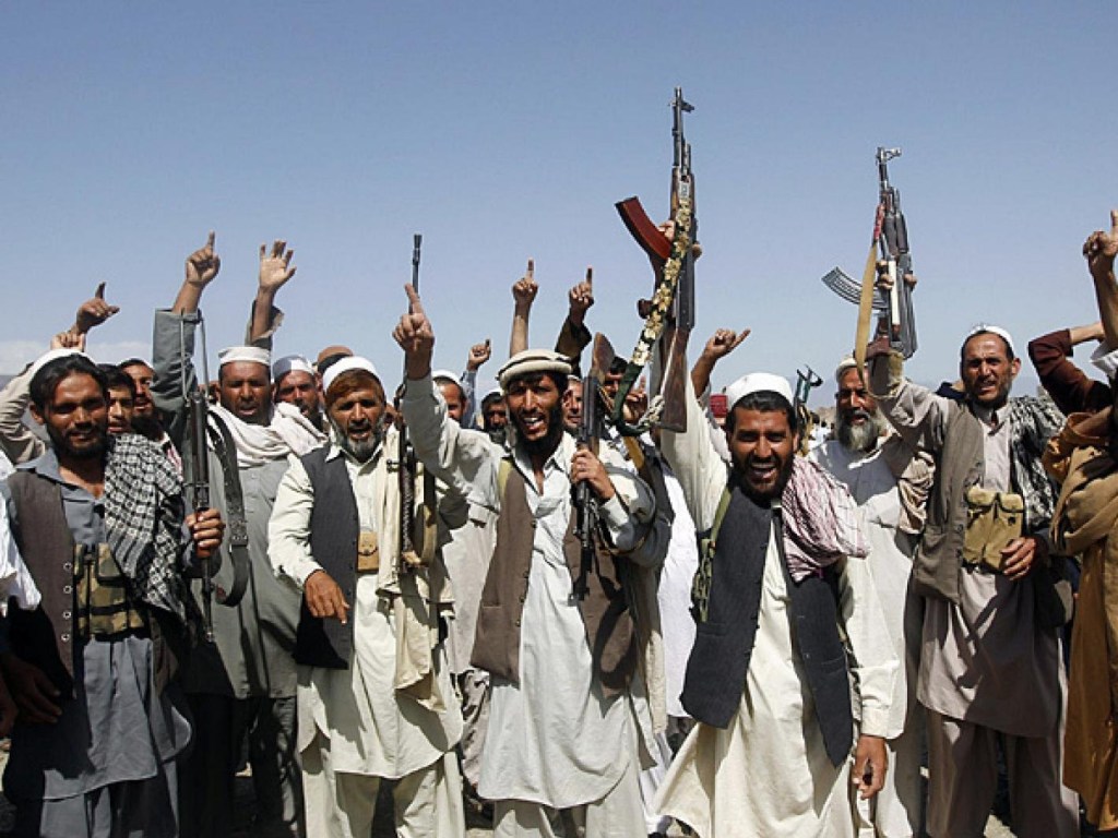 «Заигрывание» афганских властей с талибами делает бессмысленным операции Пентагона в Афганистане – арабский политолог