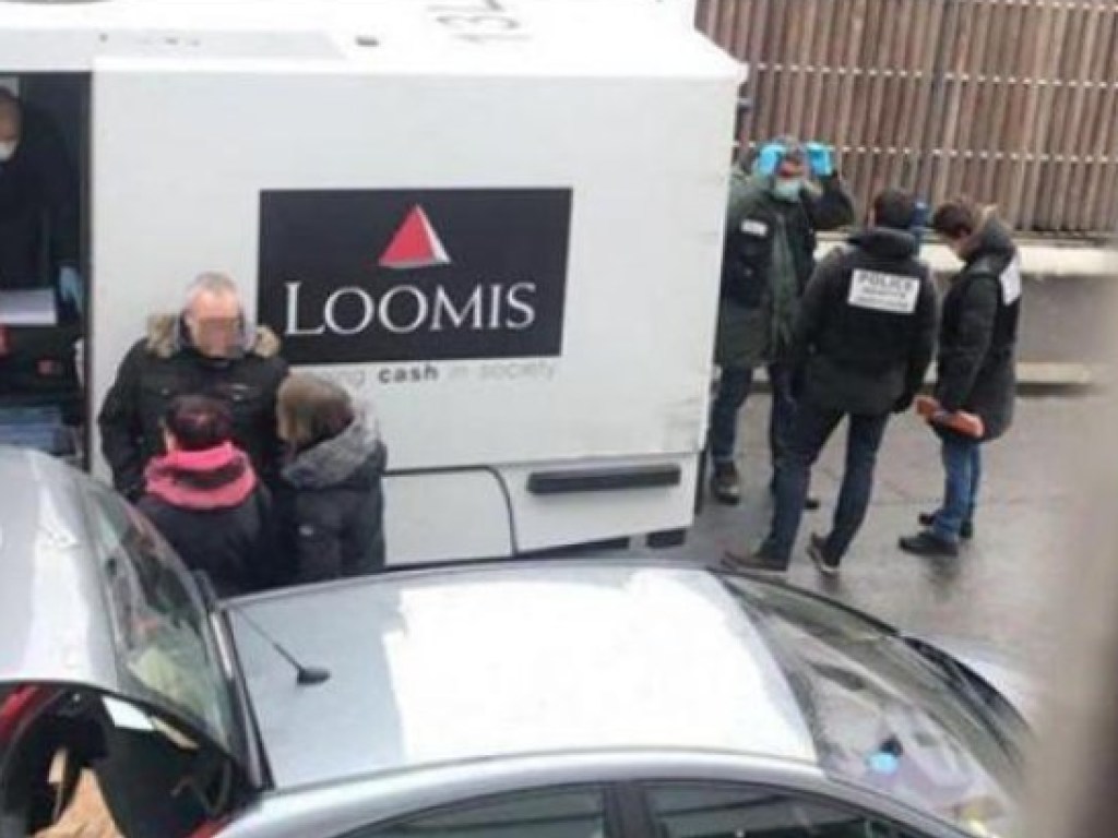 Во Франции исчез водитель-инкассатор с 1 миллионом евро (ФОТО)