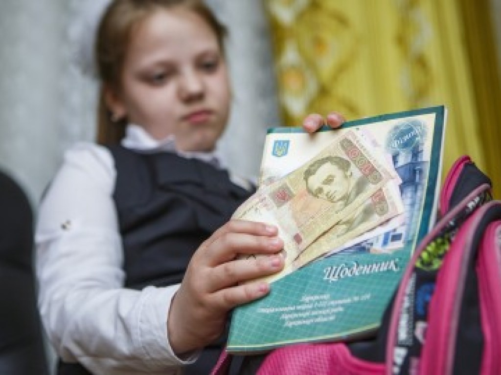 Практика ежемесячного сбора средств с родителей существует в 91% школах Украины
