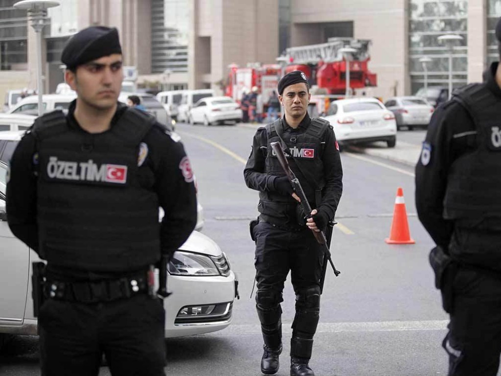 Спецоперация в Турции: полиция задержала 52 боевиков ИГИЛ  