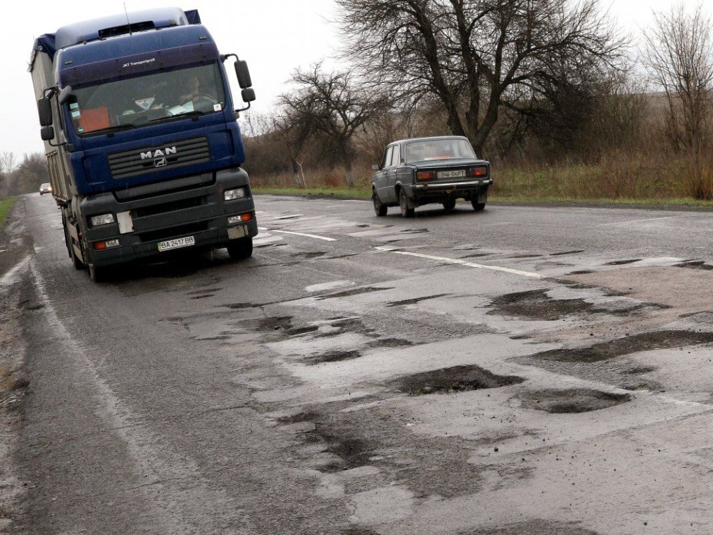 На восстановление украинских дорог нужен триллион, а не 55 миллиардов гривен – эксперт