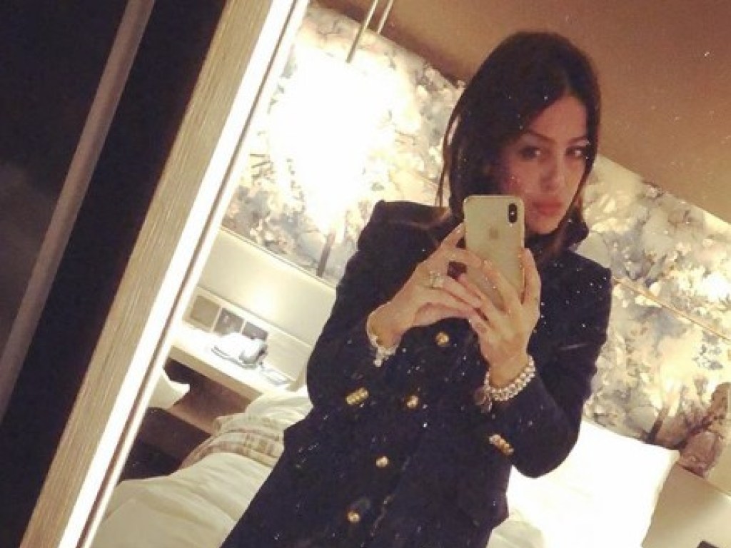 Итальянский форвард «Ромы» отчитал 41-летнюю мать за селфи в Instagram (ФОТО)