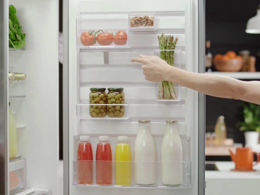 «Ревизия» холодильника: избавляемся от смертельно опасных продуктов