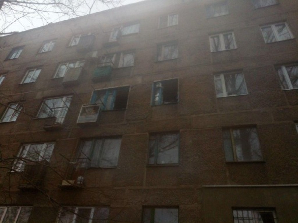 В Славянске прогремел взрыв в многоквартирном доме, пострадал человек