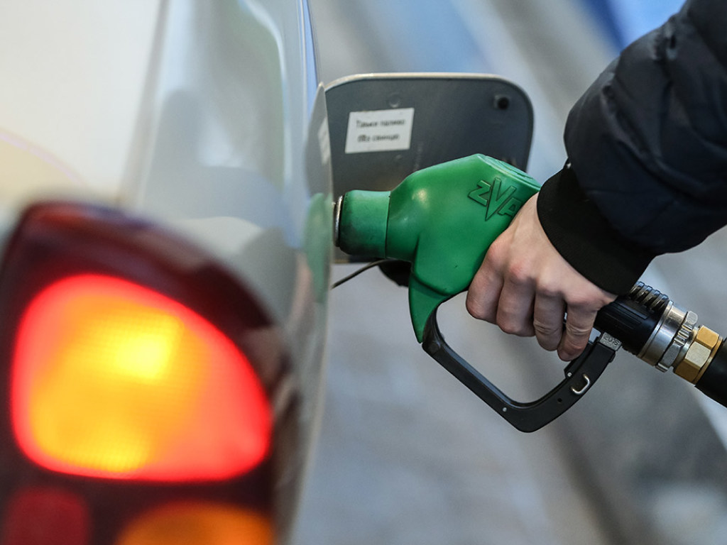 В Киевской области бензин на АЗС подорожал почти до 30 гривен за литр