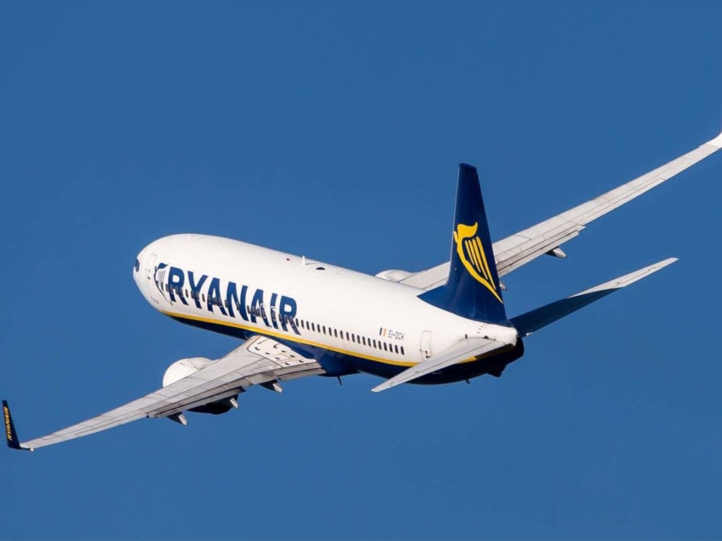 С октября Ryanair начнет летать из Киева в Мадрид
