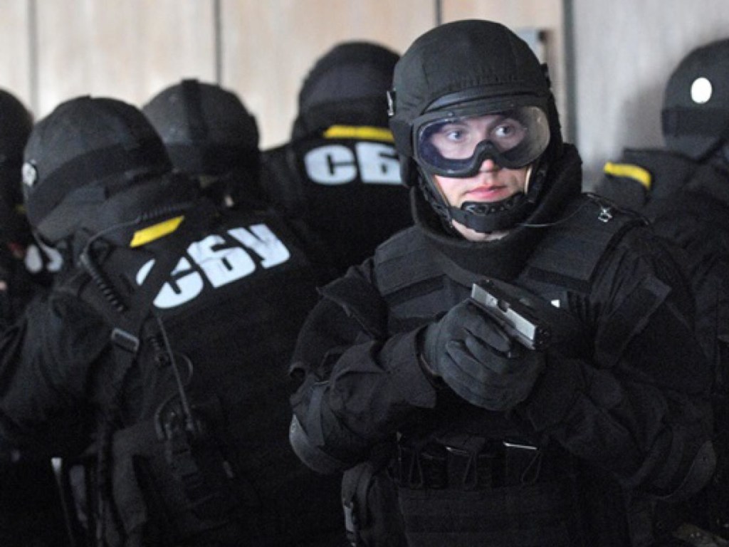 Сотрудники СБУ задержали банду рэкетиров в Николаеве