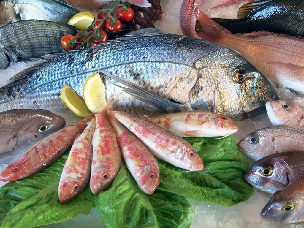 Диетолог рассказал об опасности употребления морской рыбы
