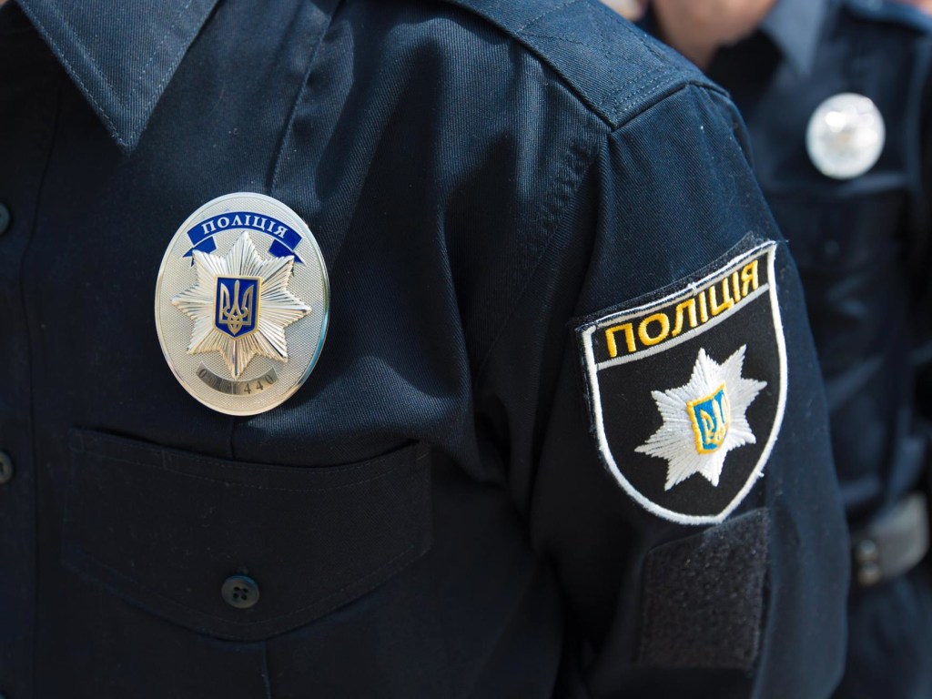 В Запорожье водитель под кайфом уснул за рулем на светофоре: нарушителя оштрафовали на 10 тысяч гривен