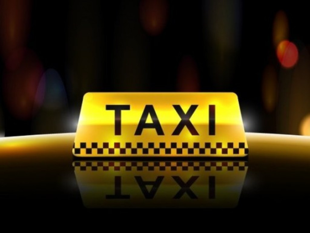 Пьяный таксист сбил насмерть 43-летнего пешехода под Киевом