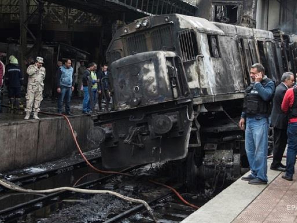 Стала известна причина катастрофы на железнодорожном вокзале в Египте (ВИДЕО)