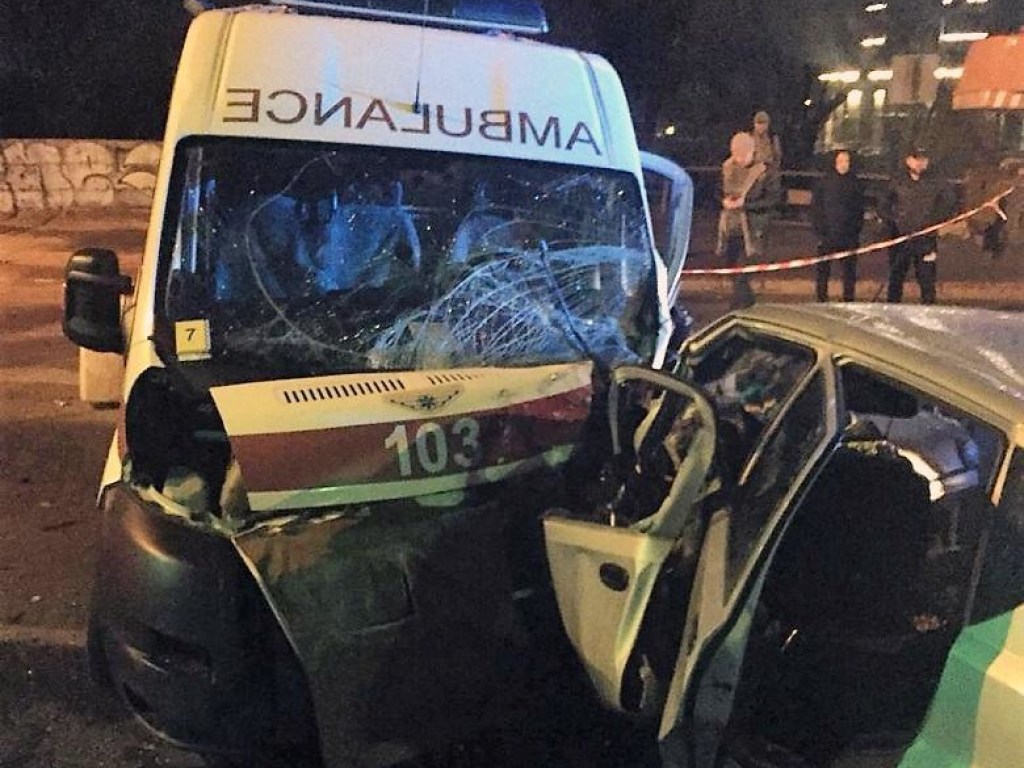 «Опытный водитель»: Стали известны подробности жуткого ДТП со «скорой» в Киеве