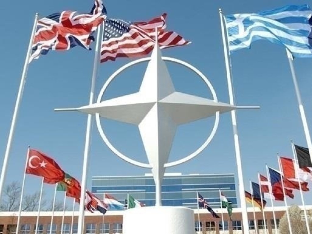 «Можете забыть о НАТО»: Американский генерал объяснил, что мешает вхождению Украины в Альянс