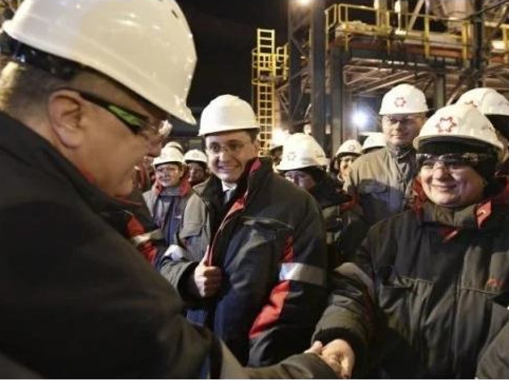 Украина может стать мировым лидером в области металлургии &#8212; Порошенко