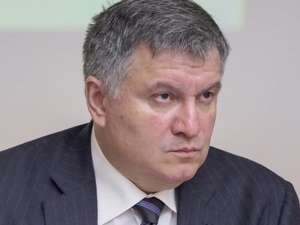 Аваков заявил о сотрудничестве СБУ с С14