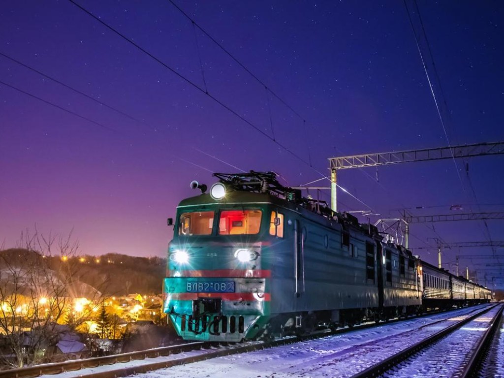 Во Львове под колесами поезда погиб 21-летний киевлянин