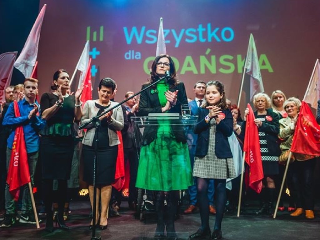 Новым мэром Гданьска стала соратница убитого градоначальника