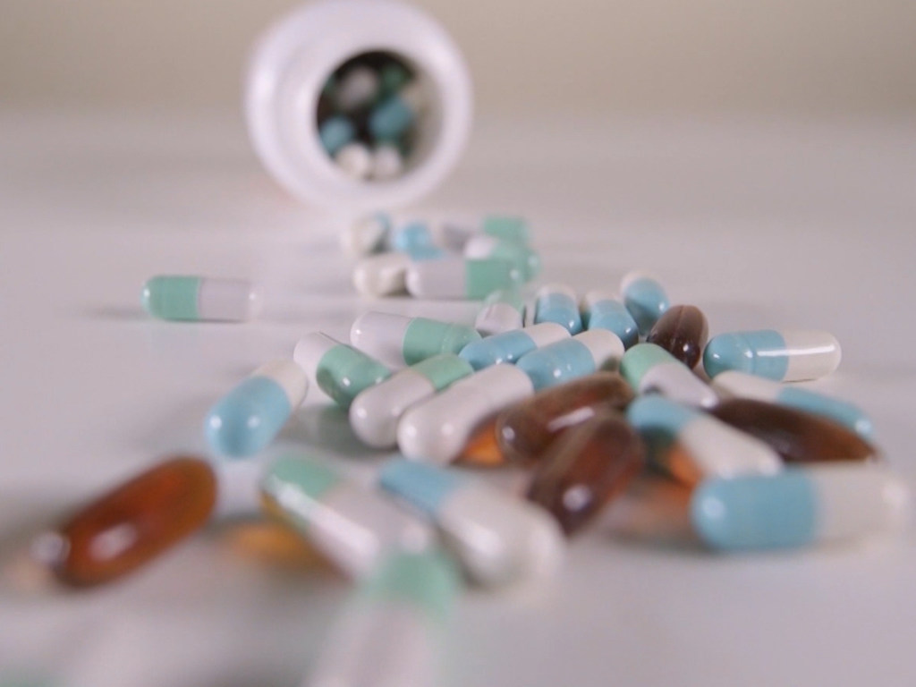 Кабмин ограничит продажу антибиотиков без рецепта