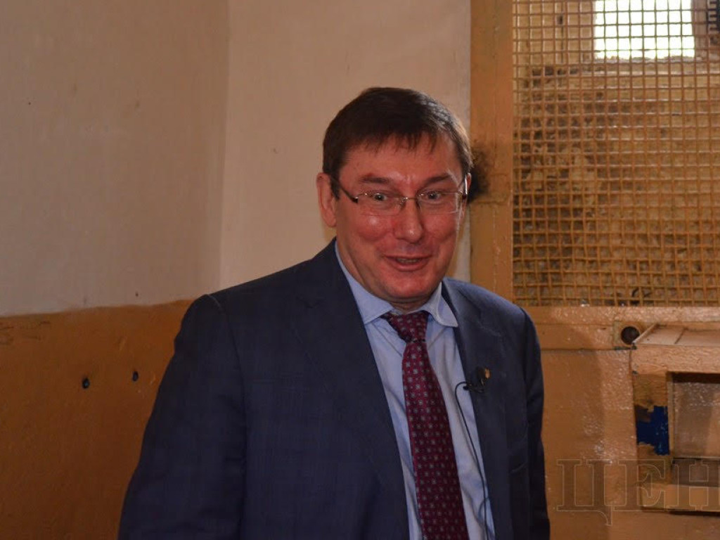 Хищения в оборонке: директору компании из расследования Бигуса сообщили о подозрении  – Луценко 
